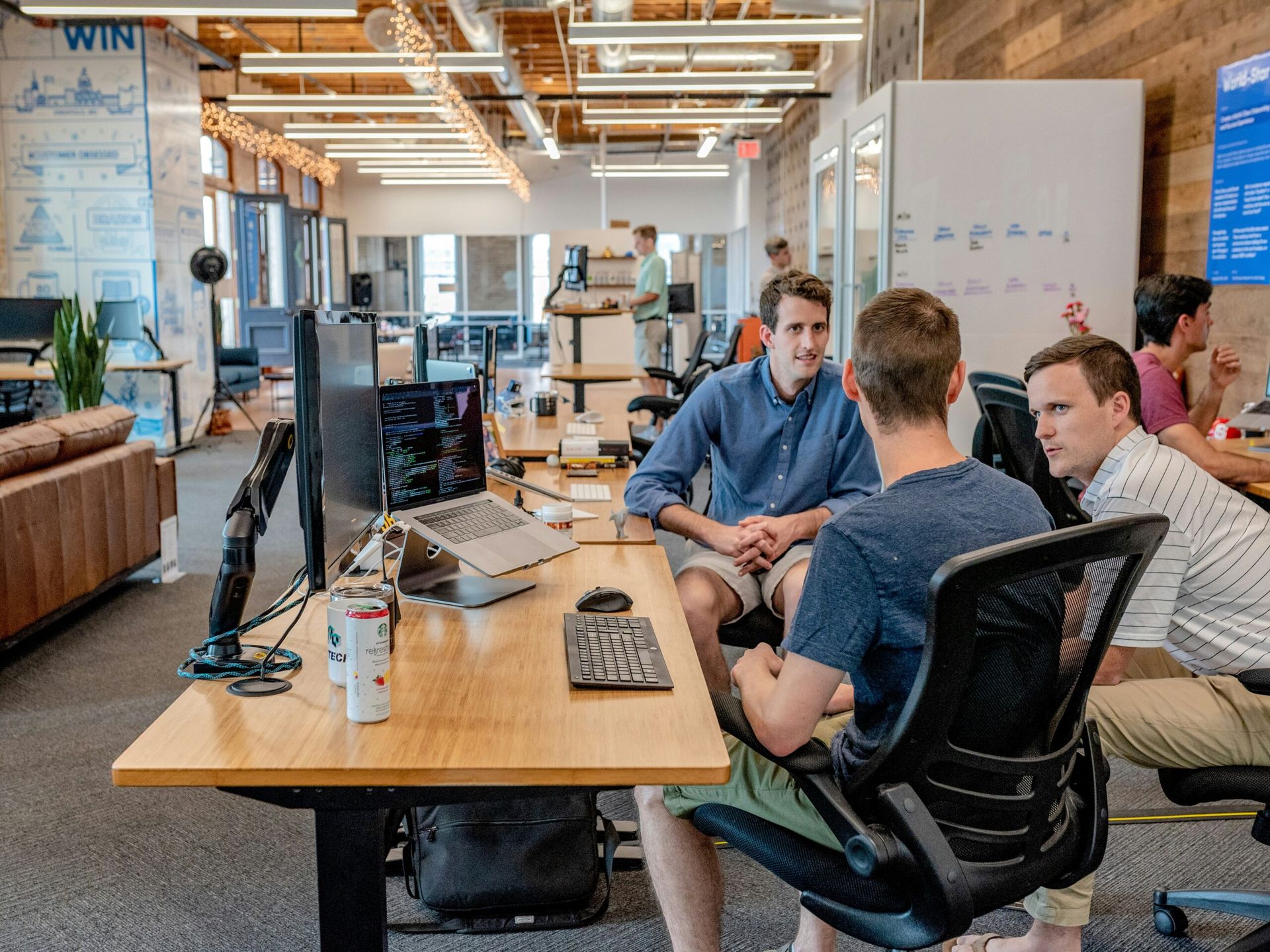 AI & Enterprise Software Lead U.S. Startup Boom