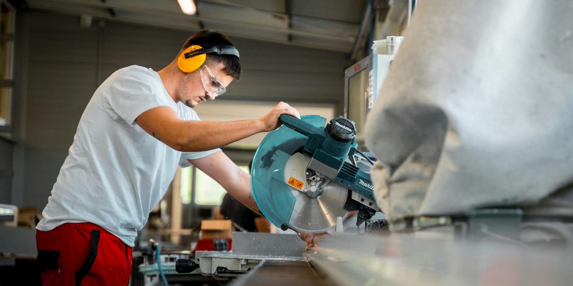 Labor Market Shows Strength; Job Growth Beats Forecast