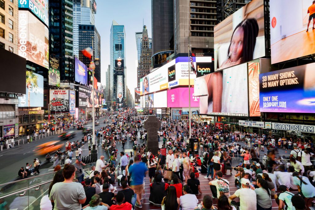 66cf8c4b27bf83841e6f8251 tsq services hero