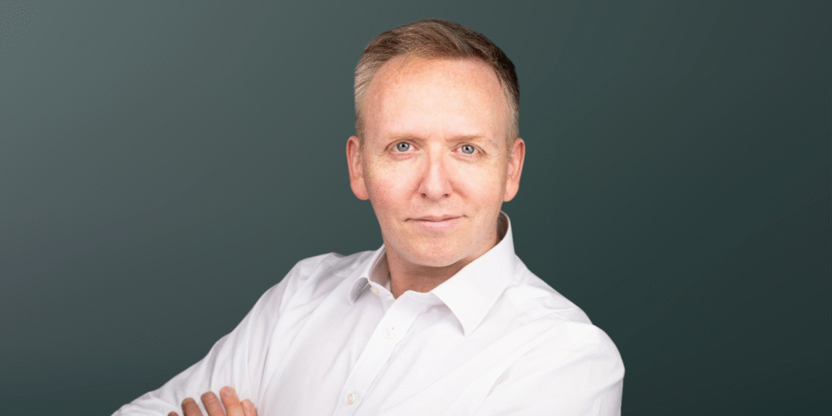 "Guy Smith, founder of Data Incite, specializes in blending creativity and data-driven strategies to help startups and SMEs grow."