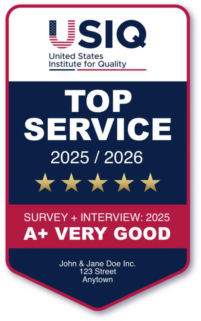 USIQ’s Top Employer seal, showcasing recognition for excellence in employee satisfaction and benefits.