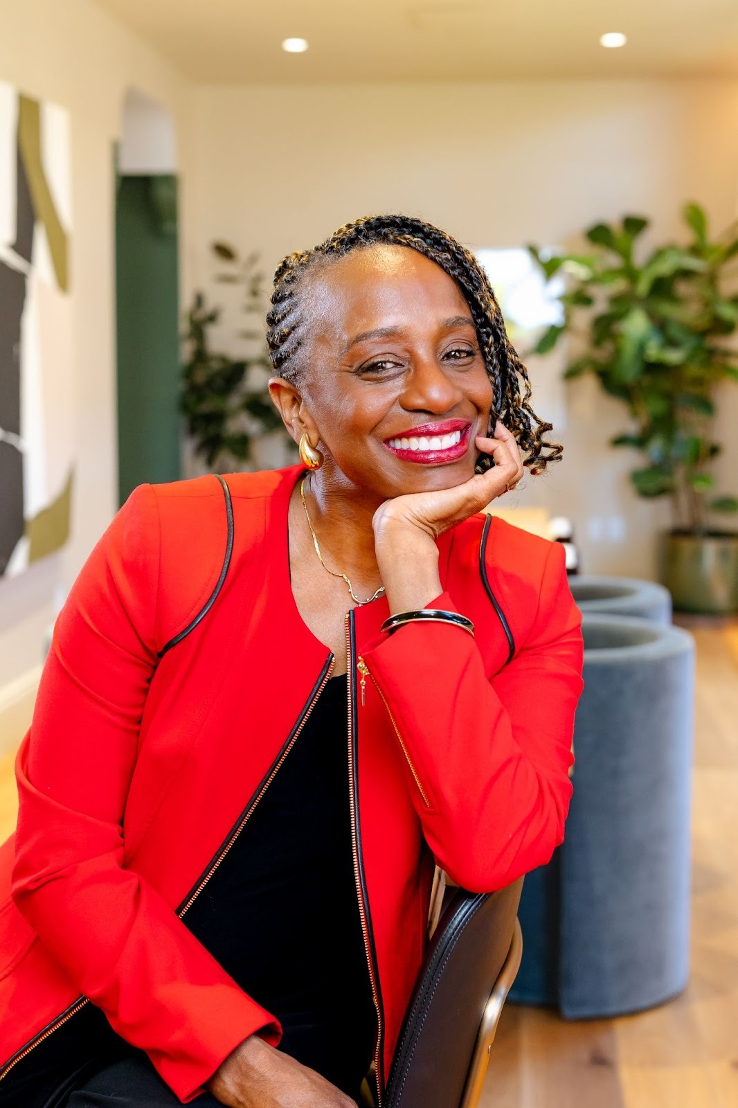 Illyasha Peete’s people-centered leadership approach is shifting how leaders engage their teams, reducing the grind and increasing clarity, connection, and real results.