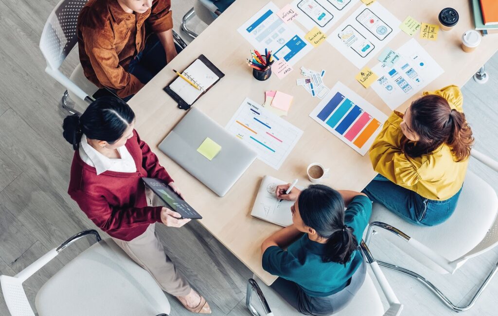 Solvadvisors brings executive level strategy to growing businesses