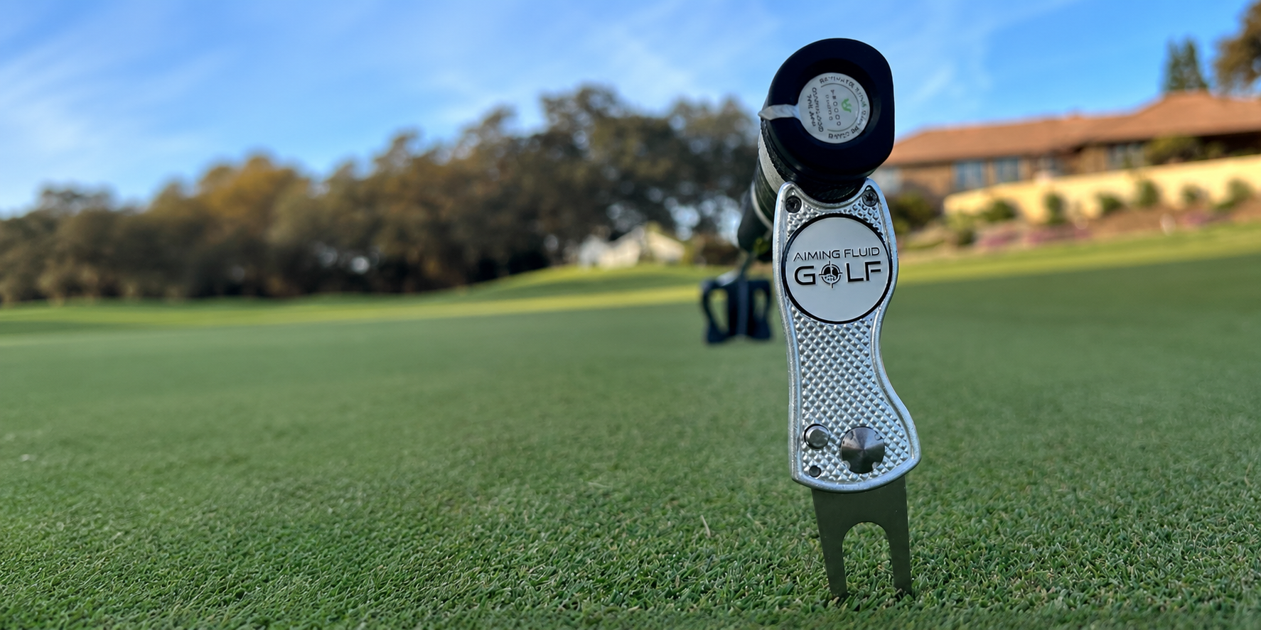 Aiming fluid golf is building the engineered on course gear system for serious golfers 