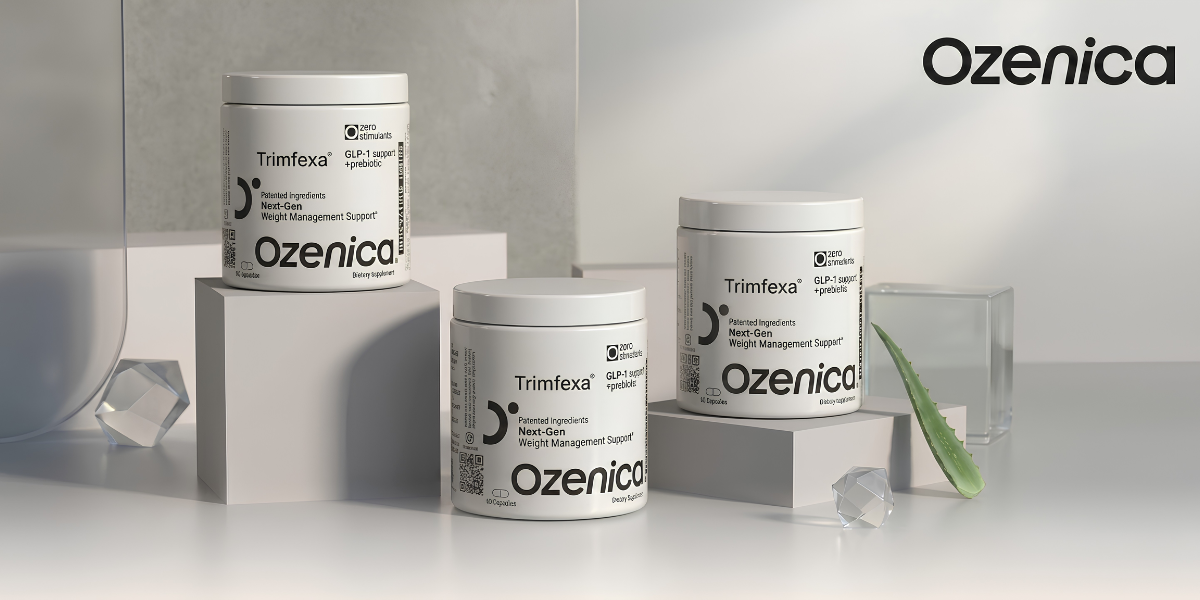 Ozenica Trimfexa supplement containers arranged on minimalist display blocks.